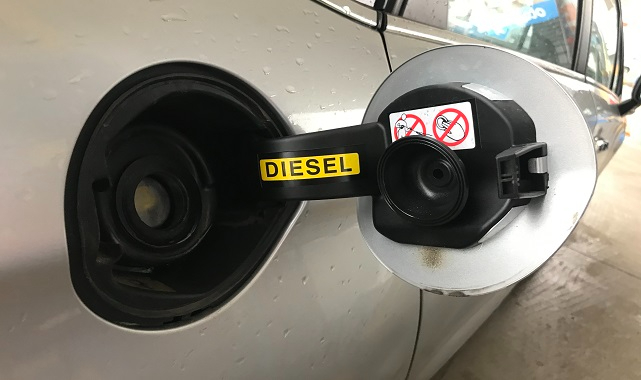 Günlük benzin - motorin satışları 31,8 milyon litre arttı!