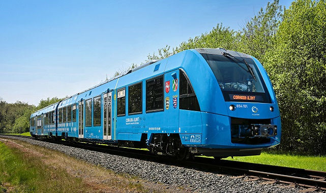 İSTANBUL - FUAR: Dünyanın ilk hidrojen treni Coradia iLINT ve Avelia Horizon ile...