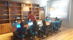 Sanko Enerji - Robotik Kodlama Sınıfı Yaptırdı!