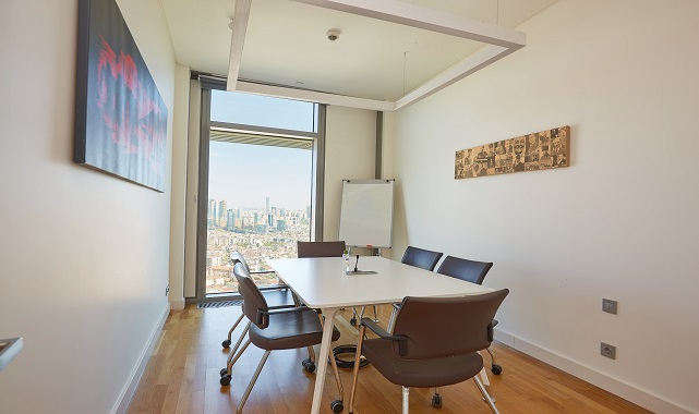 Daha iyi ofis AYDINLATMASI daha parlak fikirlere yol açabilir mi?