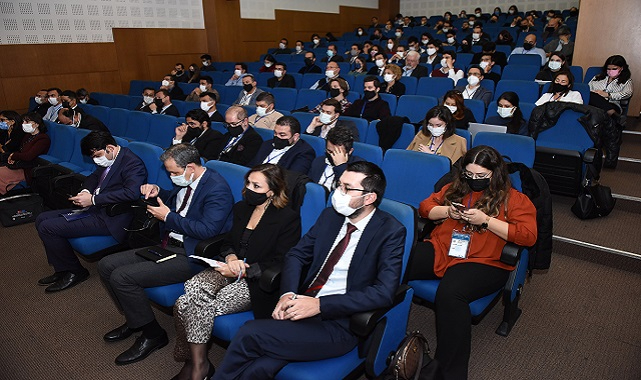 &#039;Denizüstü Rüzgar Enerjisi&#039; masaya yatırıldı - İZMİR!
