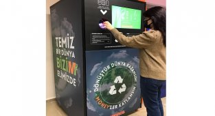 Tamamen YERLİ üretim depozite makinesiyle atık toplayacaklar - Migros ve Coca Cola!