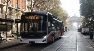 Yerli ELEKTRİKLİ otobüs İtalya'da!