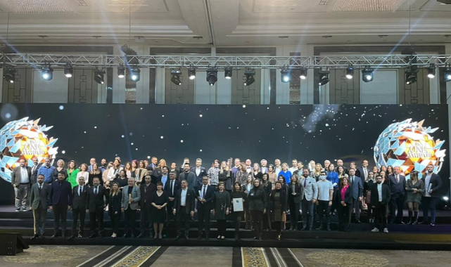 Akaryakıt - Enerji Kategorisi - Petrol Ofisi ve Zorlu Enerji ödül aldı!