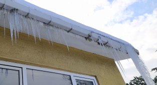 Burası İstanbul: BUZ sarkıtları 1 metreyi aştı - DİKKAT!