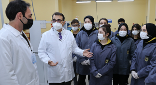 Türkiye'nin ilk madencilik lisesi - İş Garantili: Enerji Bakanı Dönmez ders verdi