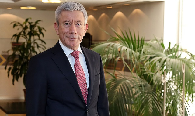 Shell - Derince Madeni Yağ ve Gres Üretimi Tesisinin Çatısını 2.744 güneş paneli ile kapladı!