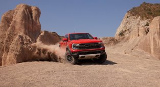 Yeni Nesil Ford Ranger Raptor - VİDEO!