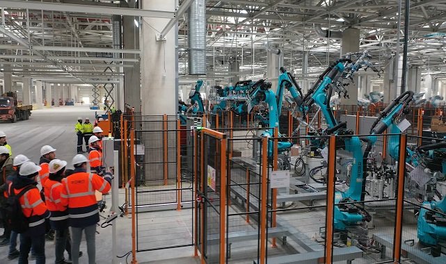 160 robots started rehearsals for electric car production in Gemlik!