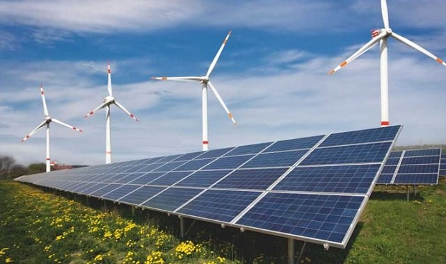 Fabrikalar güneş ve rüzgâr enerjisine odaklandı - 2 yılda amorti ediyor!