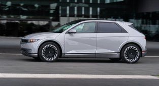 Hyundai Elektrikli Otomobillerde...