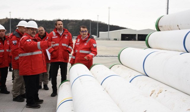 Karadeniz doğal gazı - &#039;Haziran veya temmuzda deniz altına boru yerleştirme işlemlerine başlayacağız&#039;