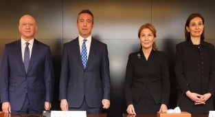 Koç Holding - Tüpraş dahil yabancı para ve yabancı paraya endeksli gelirler...