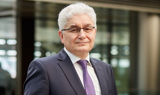 Osmangazi Elektrik Dağıtım - Dijital yatırımlarıyla 25 ağacı kesilmekten kurtardı!