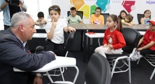 Sakarya Elektrik Dağıtım CEO'su Odyakmaz - Geleceğin CEO'ları ile buluştu!