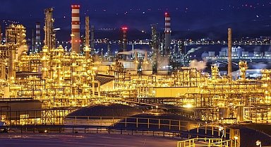 Ege’nin en büyükleri STAR Rafineri ve Petkim oldu