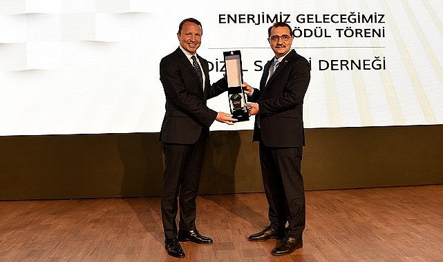 Biyodizel Sanayi Derneği ve Petrol Ofisi - &quot;Suyun Geleceği İçin Dönüşüm Başladı&quot; projesi ile ödül aldılar!