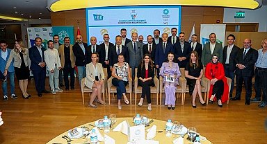 Ekonomi Basını Başarı Ödülleri verildi - Ekonomi Gazetecileri Derneği!