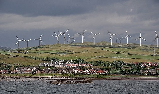 Bir rüzgar türbini 5.000 hanenin elektriğini karşılıyor!