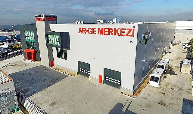 Tam elektrikli Isuzu NovoCITI Volt’a ABC Design Award Ödülü