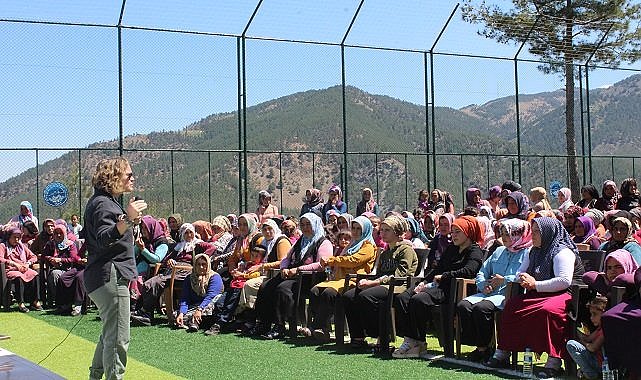 TİKAV ve Akfen Yenilenebilir Enerji -  “Tasarruf Evimizde, Gelecek Elimizde” projesi ile eğitim verilen kadın sayısı 2 bine ulaştı!