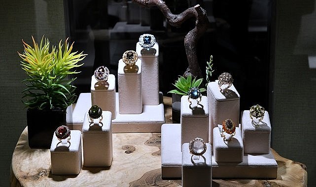 Altın ve Mücevherat Üretiminde İlk 10’dayız!