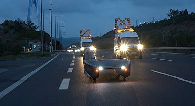 İTÜ Elektrikli - Yavuz Sultan Selim Köprüsü ‘İTÜ renklerine’ boyandı!