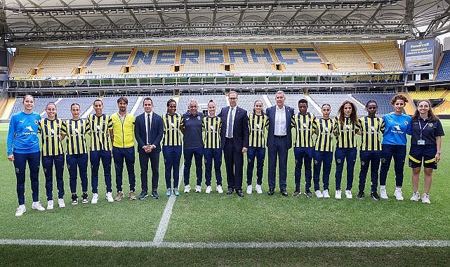 Petrol Ofisi - Fenerbahçe Kadın Futbol Takımı’nın sponsoru oldu!