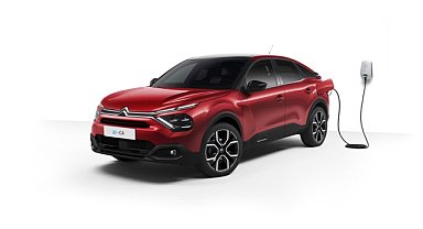 Yüzde 100 ELEKTRİKLİ Citroen C4 Ekim'de Türkiye'de!
