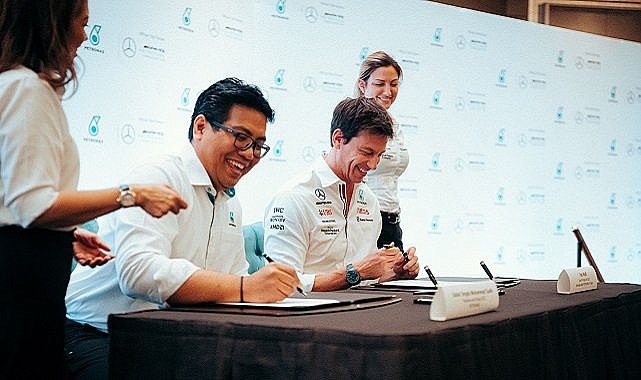 Mercedes-AMG F1 ve PETRONAS: F1&#039;in sürdürülebilir geleceğine kucak açıyor!