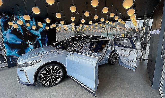 Yerli elektrikli oto Togg FİYAT açıklaması yaptı!