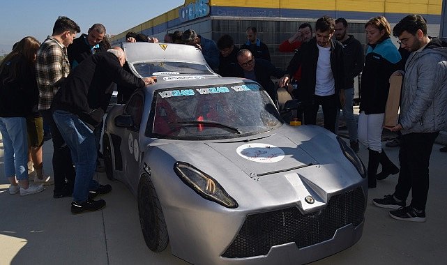 Abant İzzet Baysal Üniversitesi öğrencileri kurdu - ‘Ayvaz&#039;ın elektrikli otomobili…’