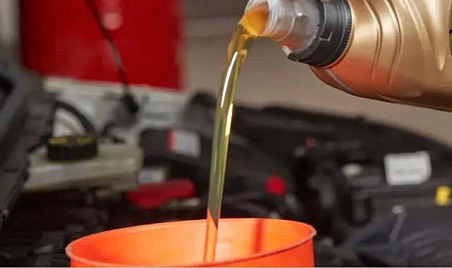 Aracın motor yağı neden eksilir? TotalEnergies Türkiye Teknik Servis hazırladı!