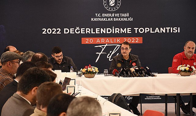 Doğalgazdan petrole ÖNEMLİ açıklamalar - Enerji Bakanı Fatih Dönmez!