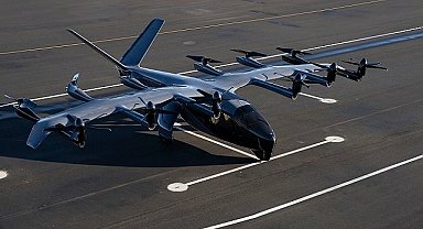 Elektrikli uçak yapıyor ve büyüme için stratejik finansman sağlıyor - Stellantis ve Archer!