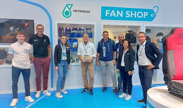 Ticari ELEKTRİKLİ araçlar için sürdürülebilir sıvılar - PETRONAS ve  IVECO!