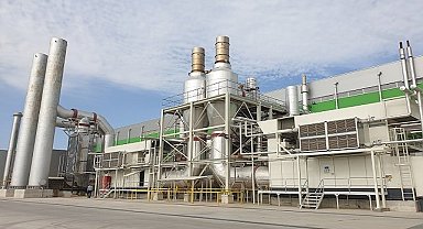 TRİJENERASYON ve GÜNEŞ enerjisiyle kendi elektriğini üretiyor!