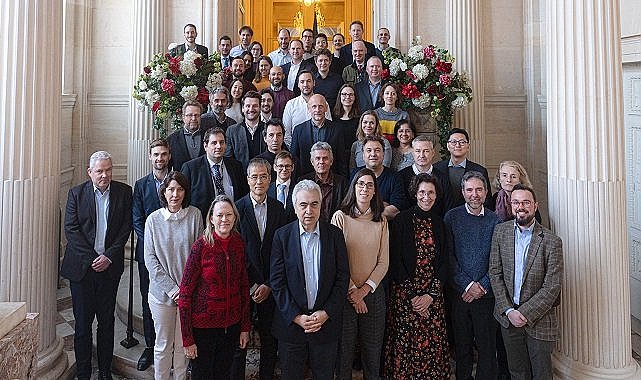 40 enerji Bakanı &#039;&#039;küresel doğal gaz piyasaları ve güvenliğini konuştu - IEA!