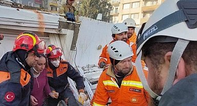 BOTAŞ International - Ekiplerimiz '6 aylık bebeği ve annesini' 29 saat sonra enkazdan sağ olarak çıkardı'