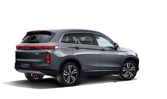 Elektrikli SUV modeli Türkiye&#039;de - Tek şarjla  646 km menzil!