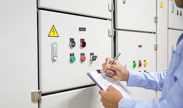 Sigma Elektrik - Fonksiyon göstergeli sinyal lambaları...