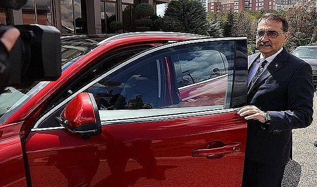 Energy Minister Dönmez drove the &quot;Electric Togg&quot;