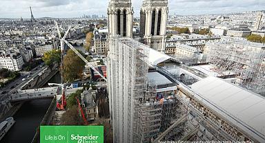 Schneider Electric - ''Paris'teki Notre - Dame Katedrali'nin'' Renovasyonu için Çalışıyor!