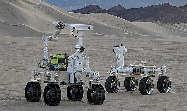 Uzay İŞÇİSİ robotlara yeni yatırım - EPSON!