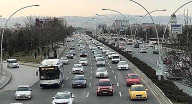 ARAÇ sürerken 'ani hız veya fren yaparsanız...'