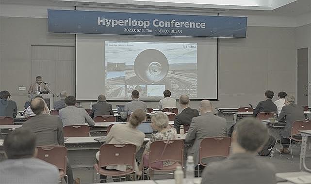 Çelik tüpler içerisinde sürtünmesiz ortamda 1.200 km hızla &#039;&#039;yük ve yolcu taşımacılığı&#039;&#039; projesinde yer aldı!