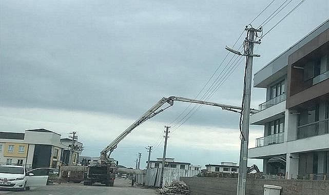 Elektrik hatlarında GÜVENLİK - Nakil hattı tellerinin rüzgarda salınımı da hesaba katılmalı!