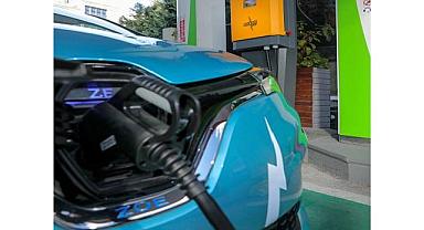 Hızla elektriklileşecek - Şirket araçları ve kiralık araçlar!