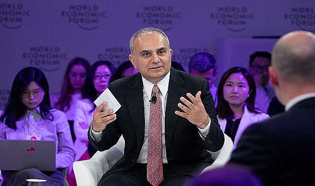 Sabancı - Çin&#039;deki Yaz Davos&#039;unda Dünya İş Liderlerini Türkiye&#039;ye yatırıma davet etti!