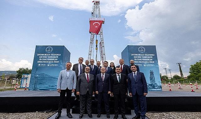 Üniversite kampüsüne 55 metrelik son teknoloji SONDAJ Kulesi kurdu - TPAO!